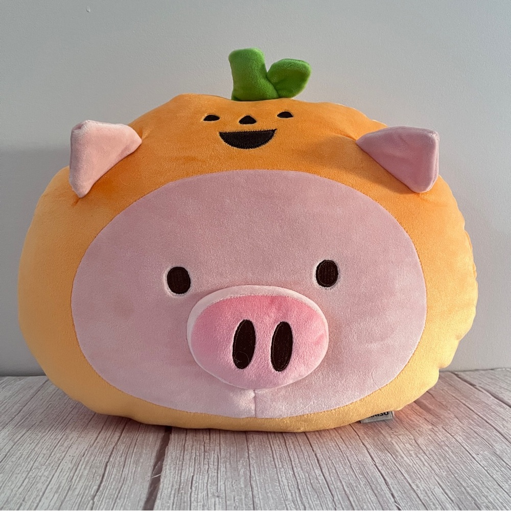 Miniso Life Halloween Pumpkin Pig Squishy Piglet Pillow Kawaii Soft Like New